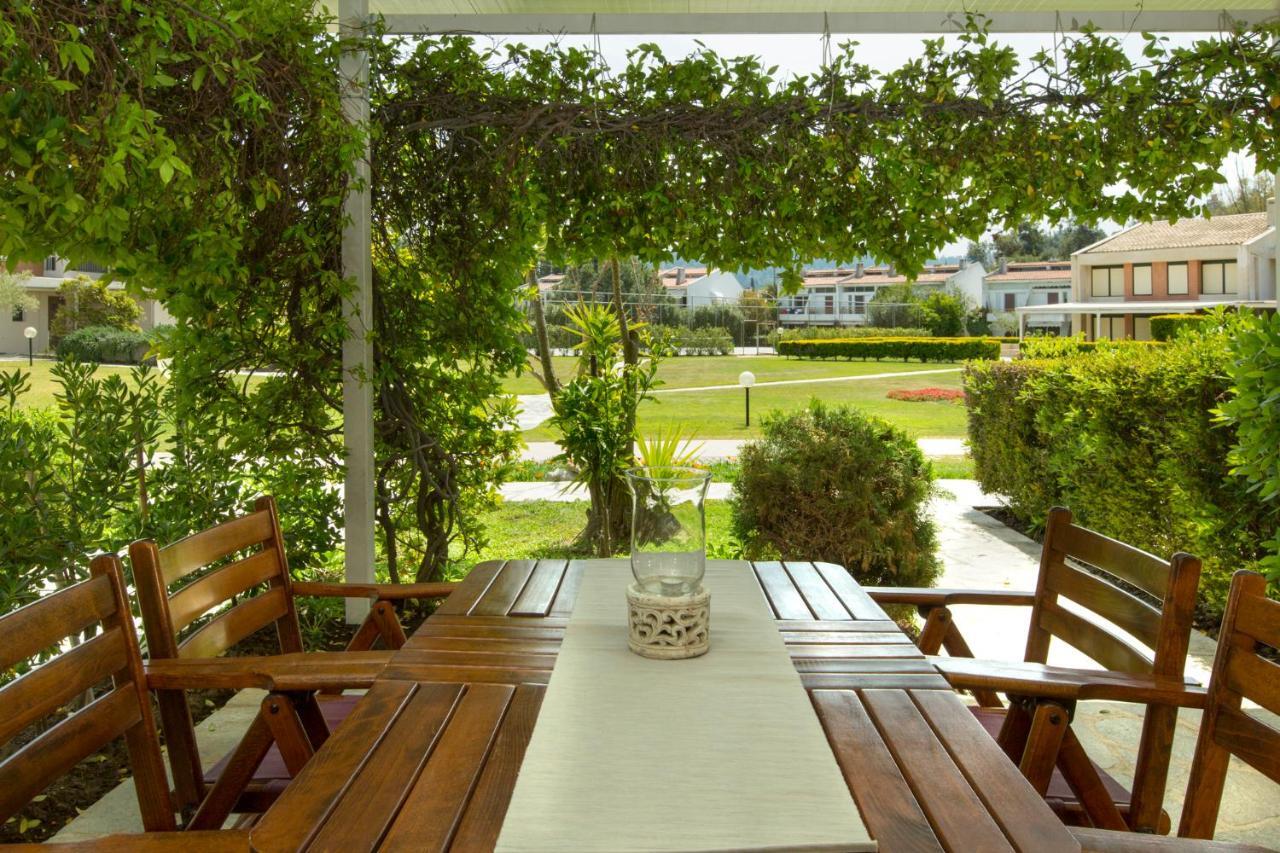 Villa Dihtia On The Sea Pefkochori Eksteriør bilde